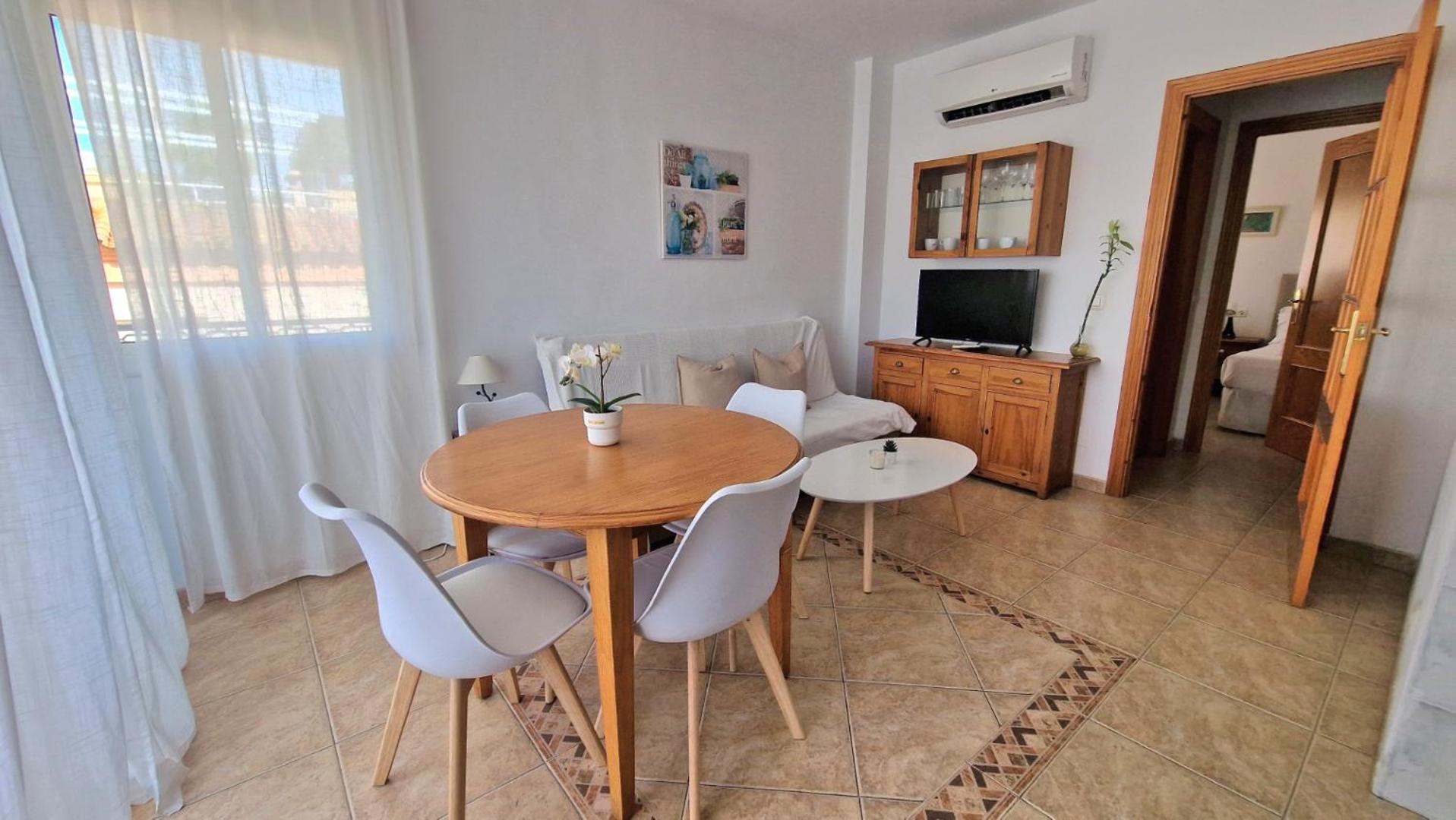 Apartamentos Latin เนร์คา ภายนอก รูปภาพ