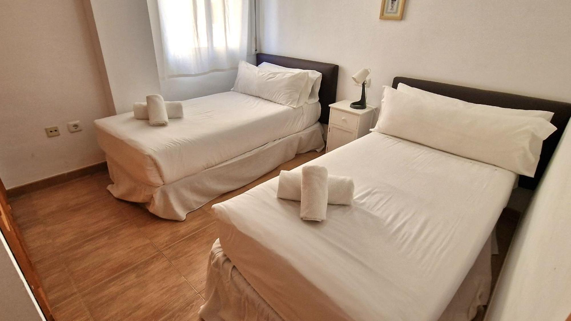 Apartamentos Latin เนร์คา ภายนอก รูปภาพ